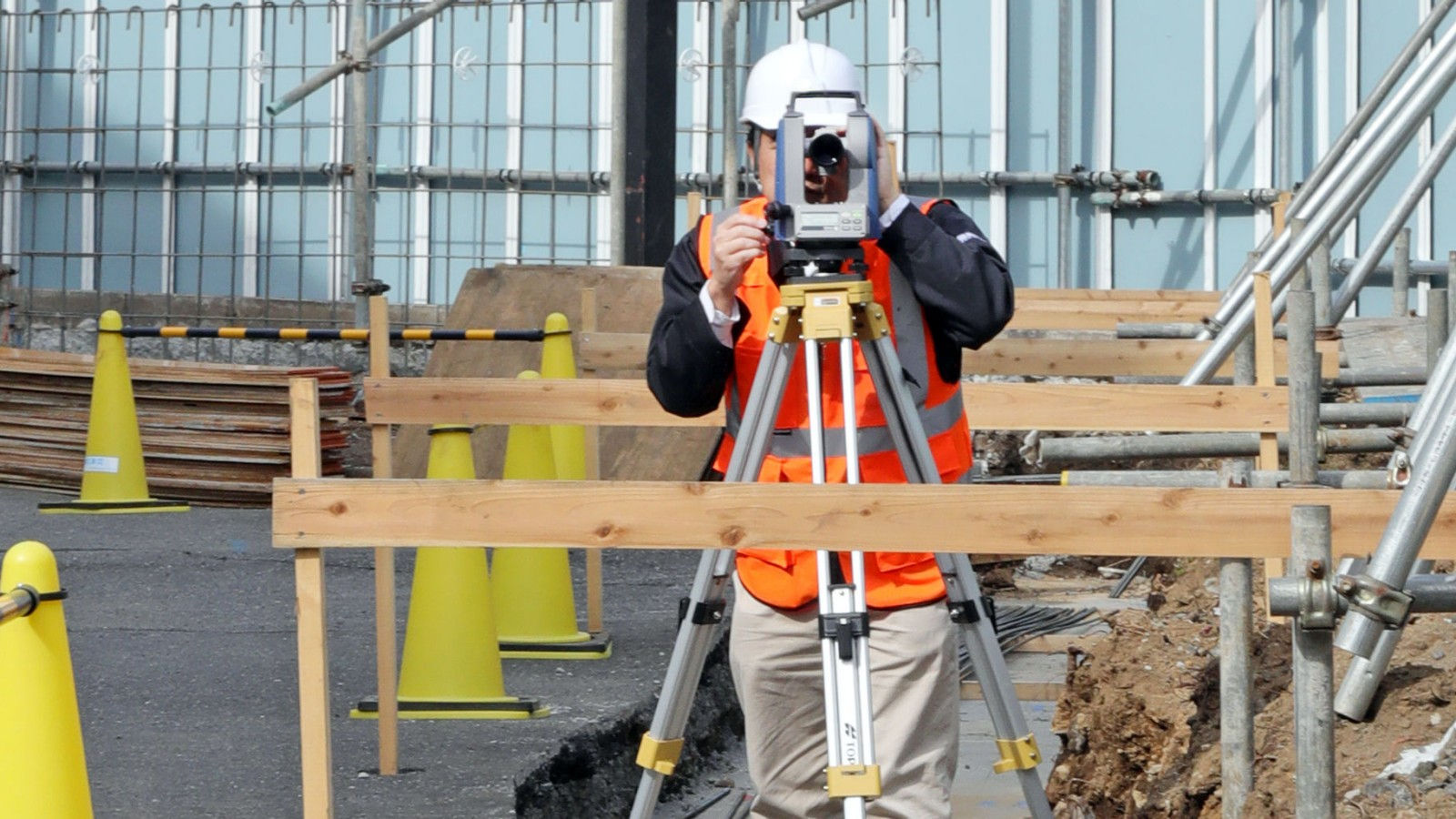 Electronic Theodolite DT-50 Electronic Theodolite DT-50